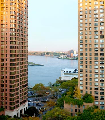 Photo of Courtyard New York Manhattan/Upper East Side in New York City, New York, United States - 7 Picture of Point of interest, Establishment, Lodging