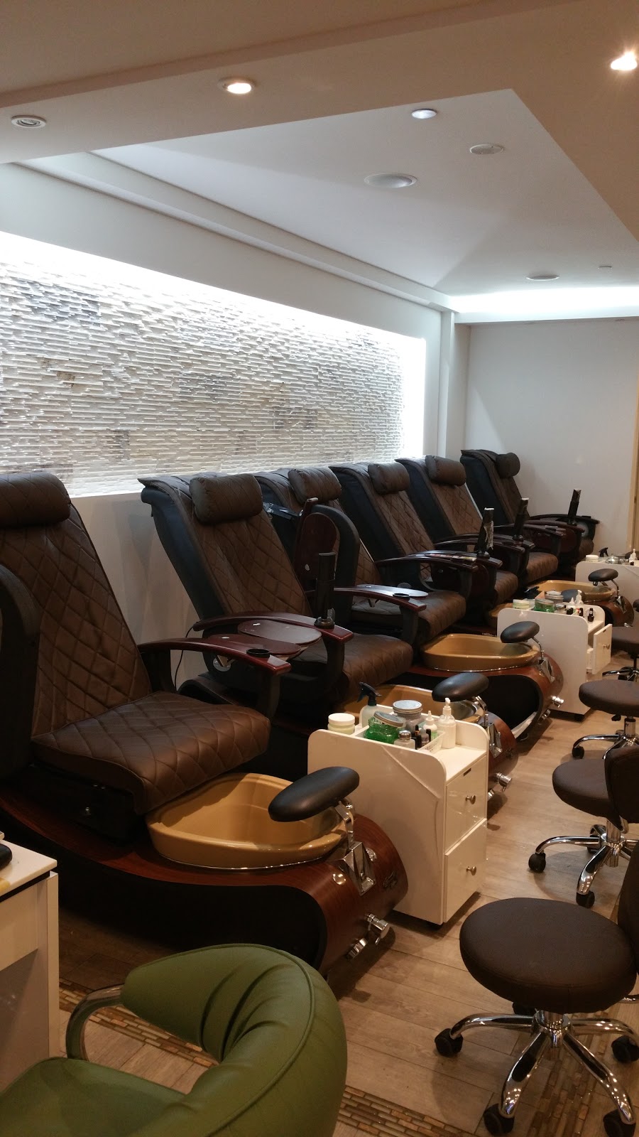 Photo of Happy Day Nail Spa in Queens City, New York, United States - 8 Picture of Point of interest, Establishment, Beauty salon, Hair care