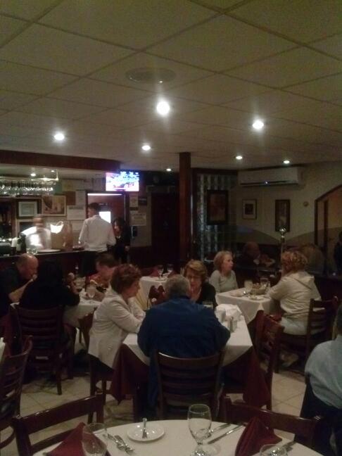 Photo of Il Nocello Ristorante in Whitestone City, New York, United States - 3 Picture of Restaurant, Food, Point of interest, Establishment, Store, Meal delivery