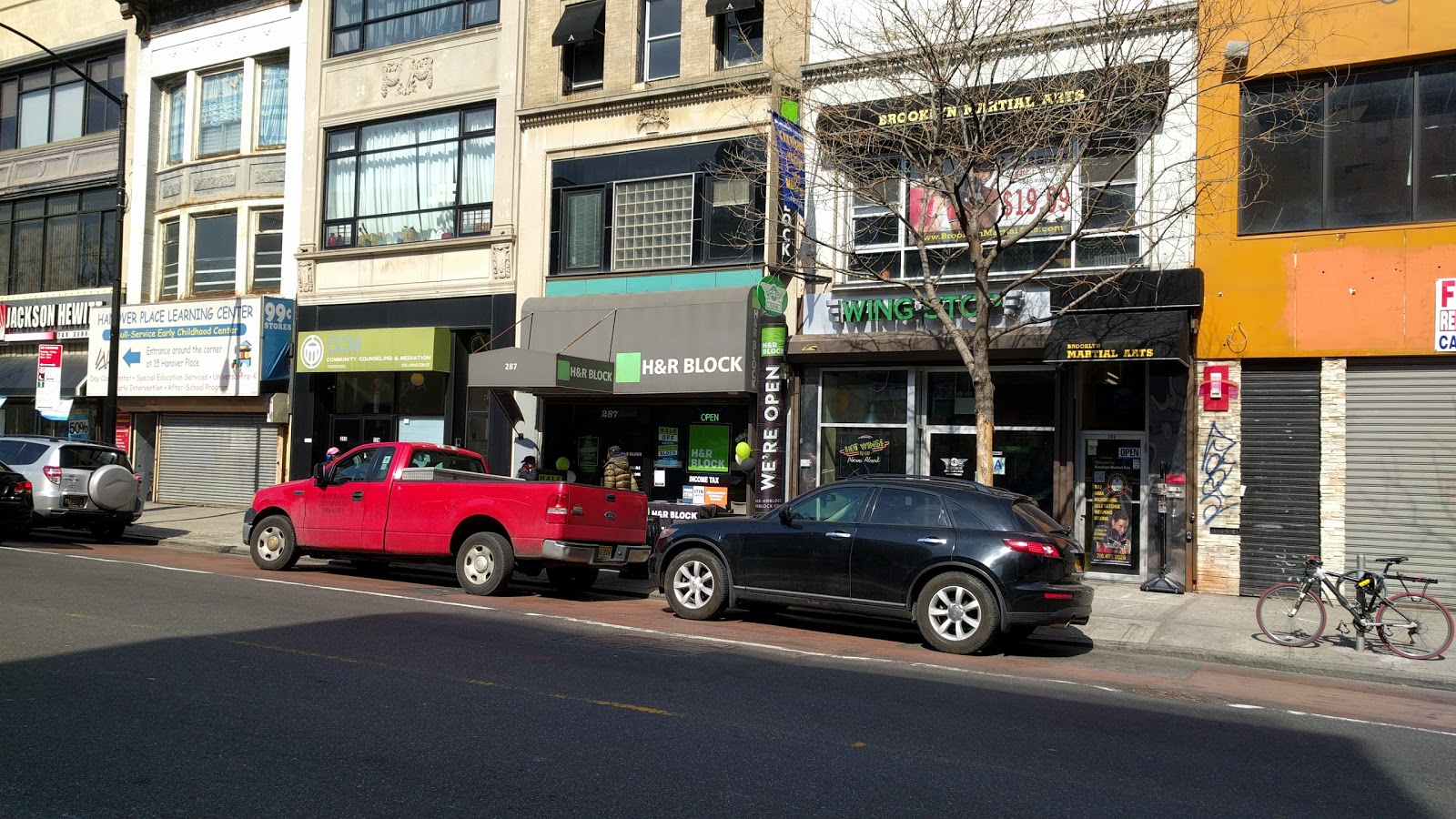 Photo of H&R Block in Brooklyn City, New York, United States - 1 Picture of Point of interest, Establishment, Finance, Accounting