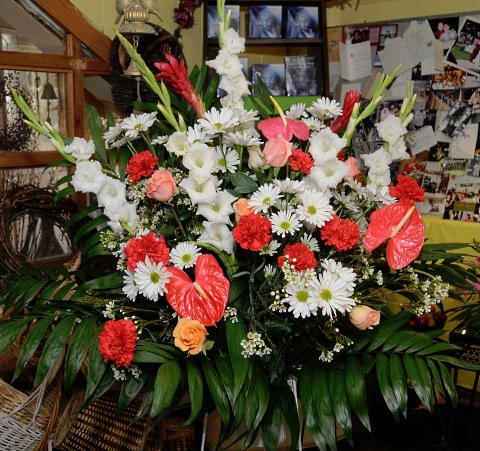 Photo of Gefken Flowers & Giftbaskets in Maplewood City, New Jersey, United States - 2 Picture of Point of interest, Establishment, Store, Florist