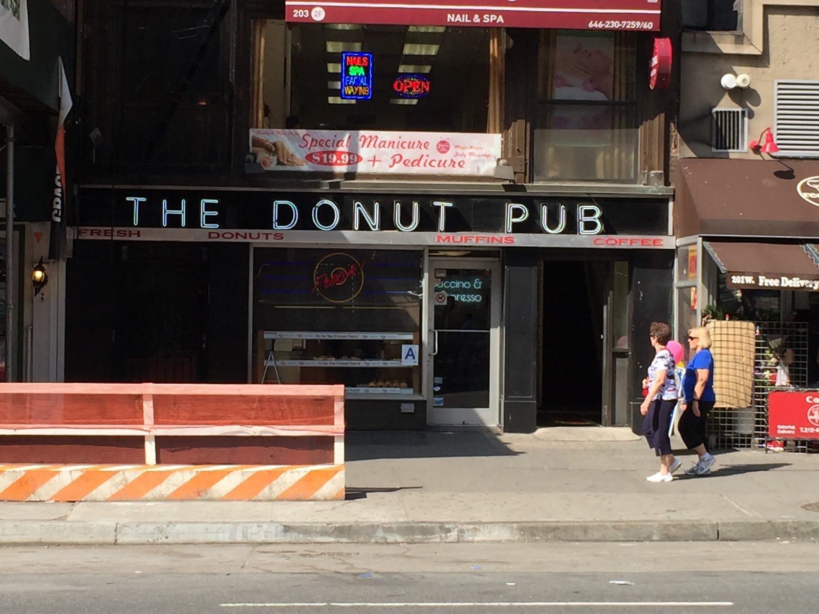 Photo of The Donut Pub in New York City, New York, United States - 9 Picture of Food, Point of interest, Establishment, Store, Bakery