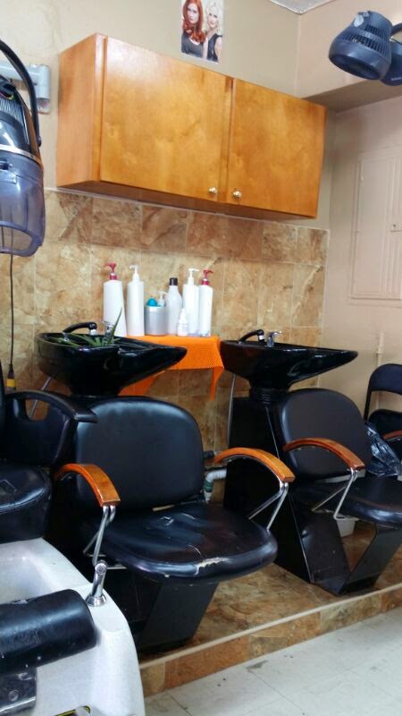 Photo of Nahel Beauty Salon in Bronx City, New York, United States - 8 Picture of Point of interest, Establishment, Beauty salon