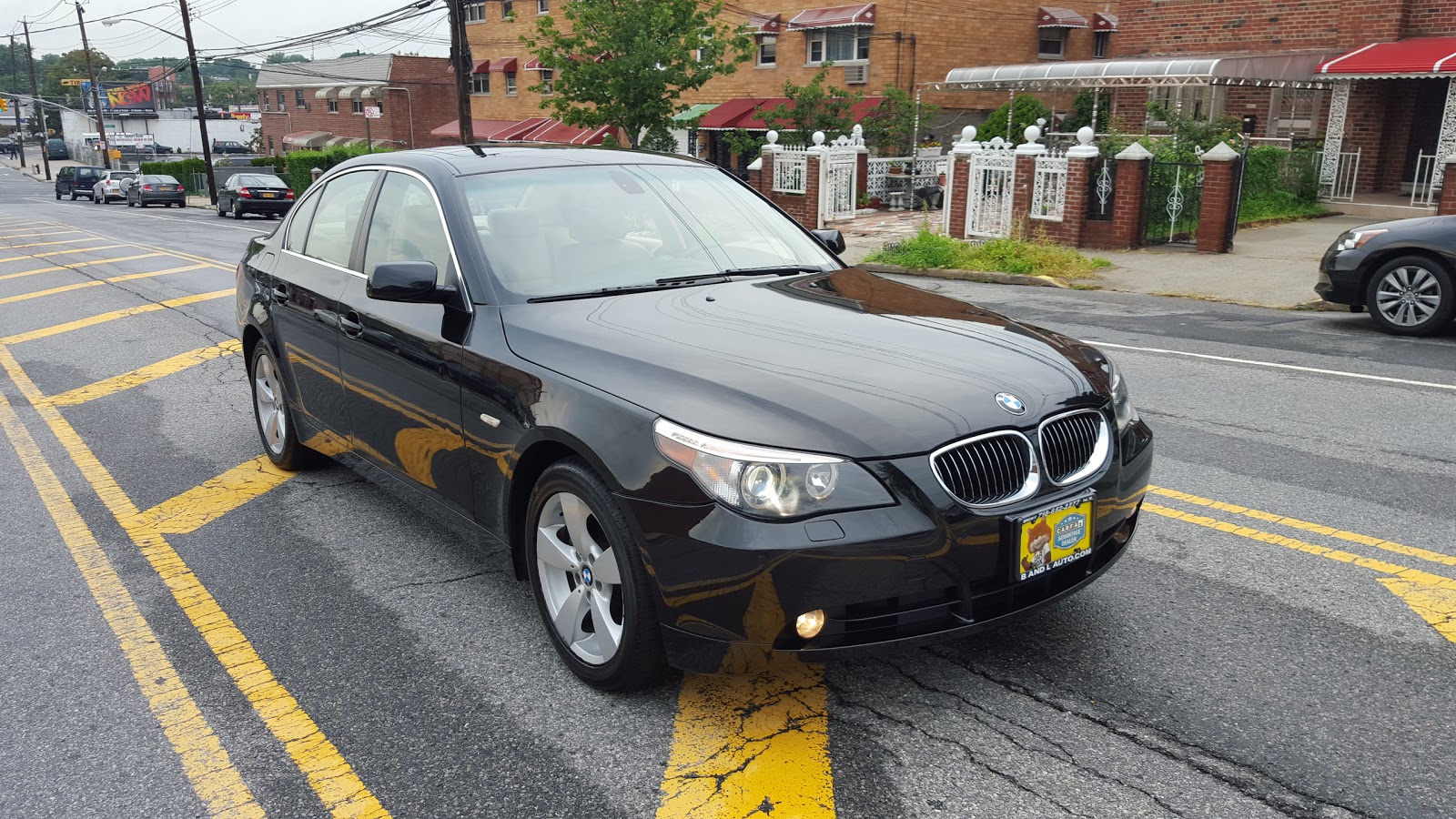 Photo of B & L Auto Sales in Bronx City, New York, United States - 5 Picture of Point of interest, Establishment, Car dealer, Store