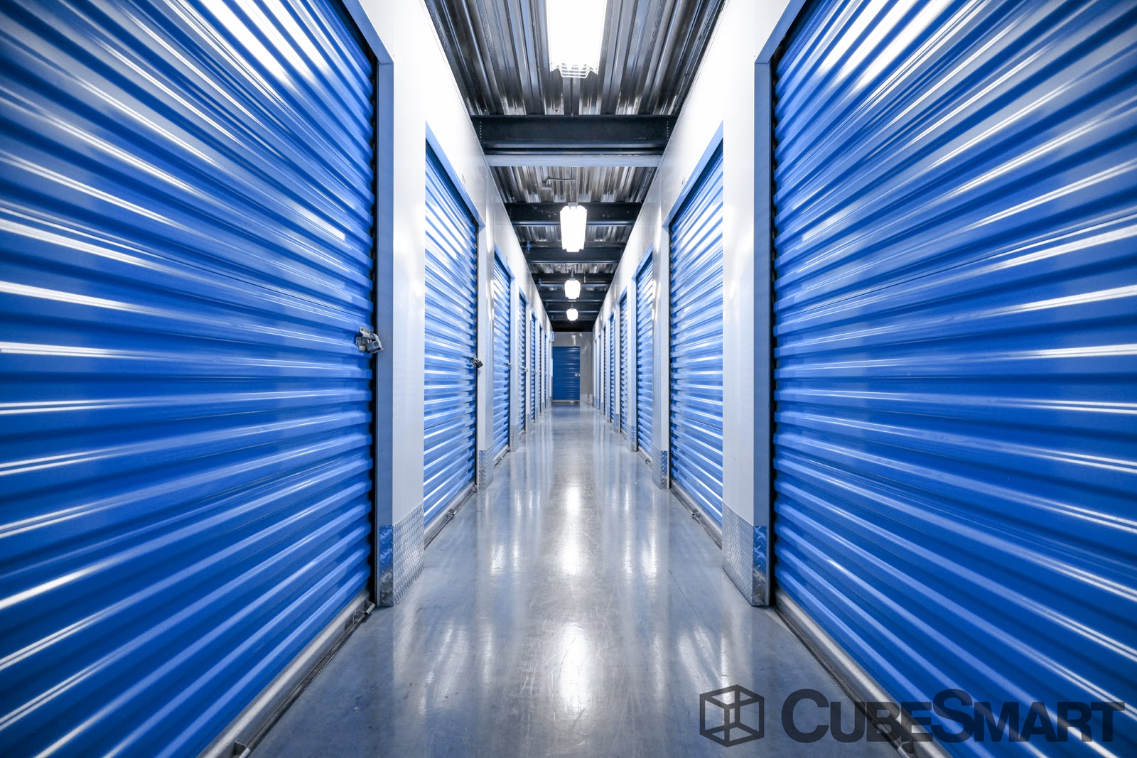 Photo of CubeSmart Self Storage in New Rochelle City, New York, United States - 8 Picture of Point of interest, Establishment, Store, Moving company, Storage