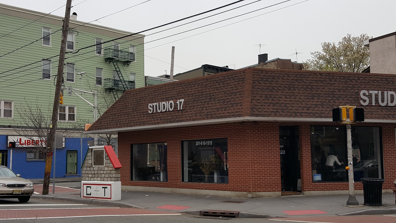 Photo of Studio 17 Beauty Salon in Jersey City, New Jersey, United States - 1 Picture of Point of interest, Establishment, Beauty salon