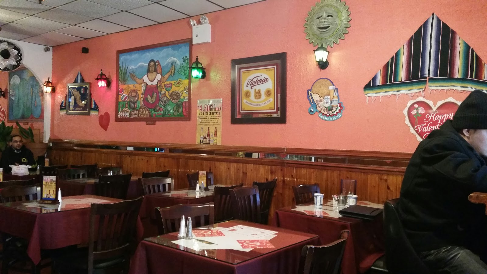 Photo of Los Amigos in Long Island City, New York, United States - 1 Picture of Restaurant, Food, Point of interest, Establishment, Bar