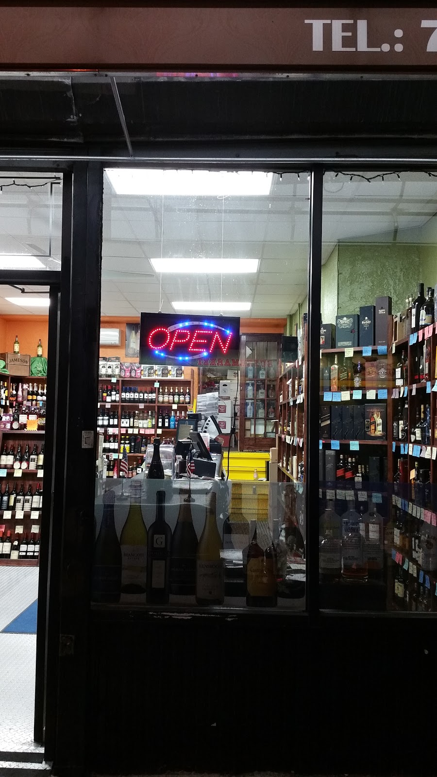 Photo of Ant Liquor store in Queens City, New York, United States - 4 Picture of Point of interest, Establishment, Store, Liquor store