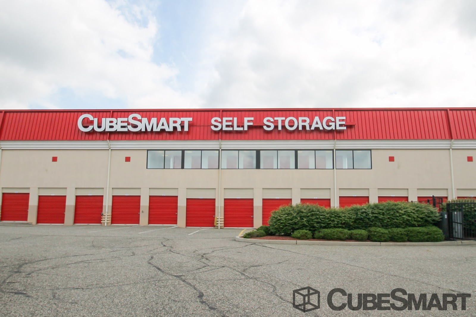 Photo of CubeSmart Self Storage in Clifton City, New Jersey, United States - 5 Picture of Point of interest, Establishment, Store, Moving company, Storage