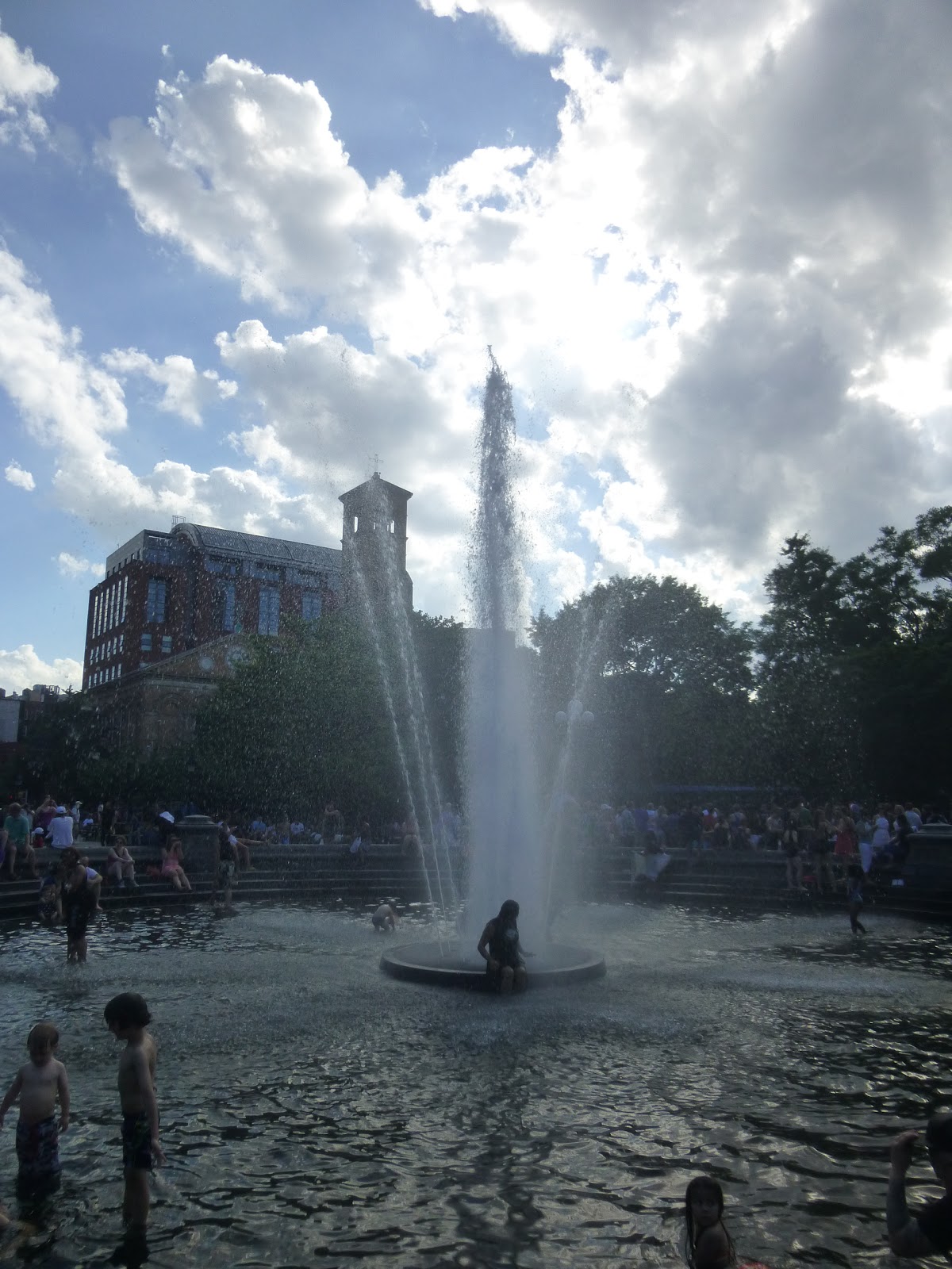 Photo of Washington Square Fountain in New York City, New York, United States - 4 Picture of Point of interest, Establishment