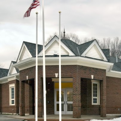 Photo of Vauxhall Branch Library of the Union Public Library in Vauxhall City, New Jersey, United States - 2 Picture of Point of interest, Establishment, Library