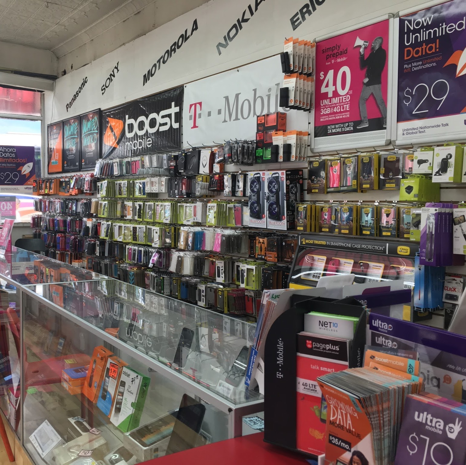 Photo of Cellular Touch Wireless in Englewood City, New Jersey, United States - 1 Picture of Point of interest, Establishment, Store