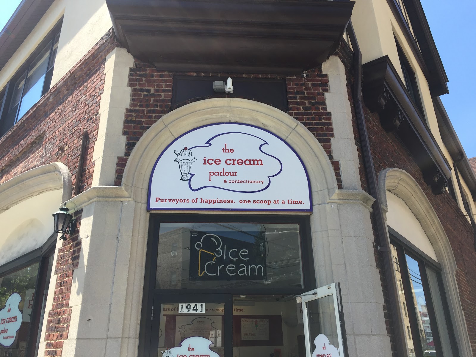 Photo of The Ice Cream Parlour in Larchmont City, New York, United States - 3 Picture of Food, Point of interest, Establishment, Store