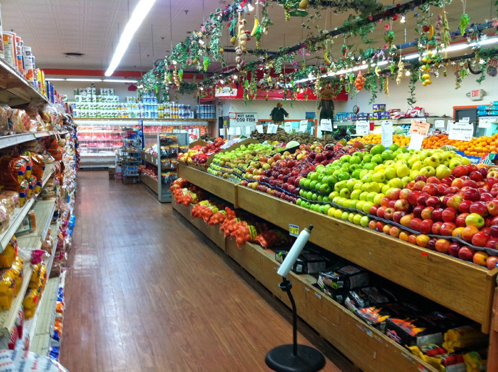 Photo of Tropical Sun in East Orange City, New Jersey, United States - 2 Picture of Food, Point of interest, Establishment, Store, Grocery or supermarket