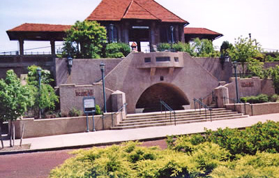 Photo of Forest Hills in Queens City, New York, United States - 7 Picture of Point of interest, Establishment, Transit station, Train station