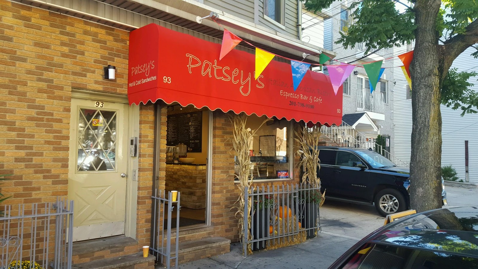 Photo of Patsey's in Jersey City, New Jersey, United States - 3 Picture of Restaurant, Food, Point of interest, Establishment, Store, Cafe