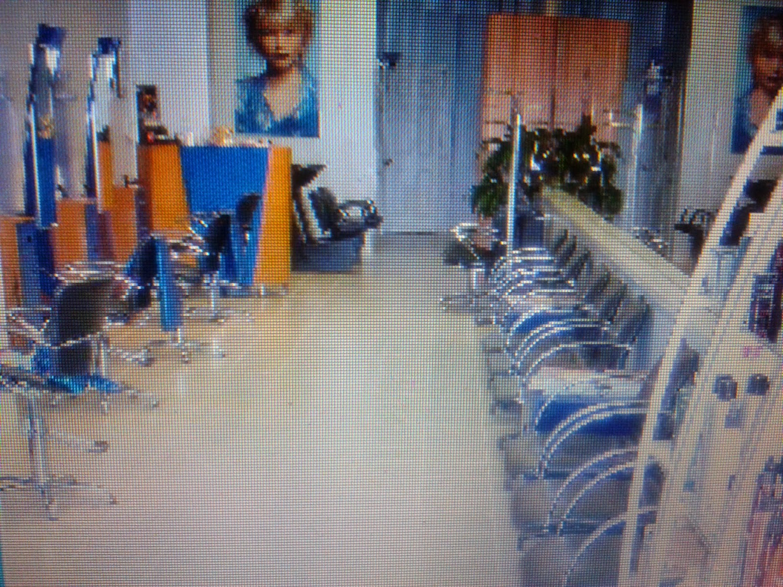 Photo of Oosha's Haircutters in Flushing City, New York, United States - 2 Picture of Point of interest, Establishment, Beauty salon