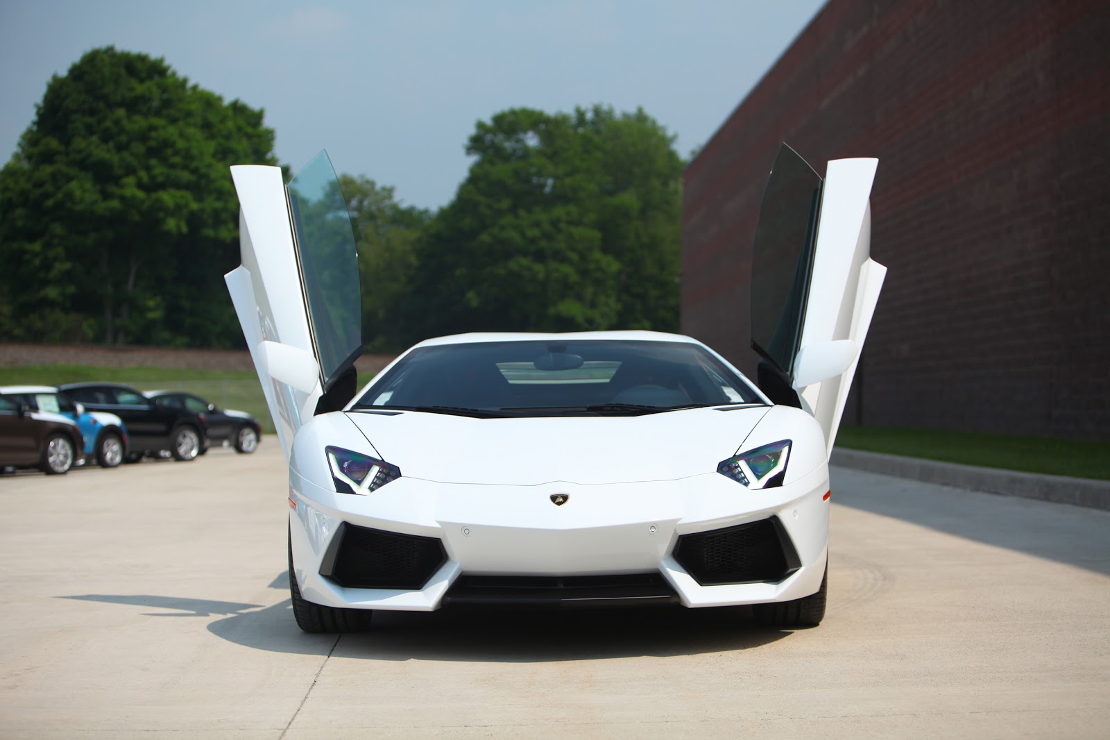 Photo of Lamborghini Paramus in Paramus City, New Jersey, United States - 2 Picture of Point of interest, Establishment, Car dealer, Store