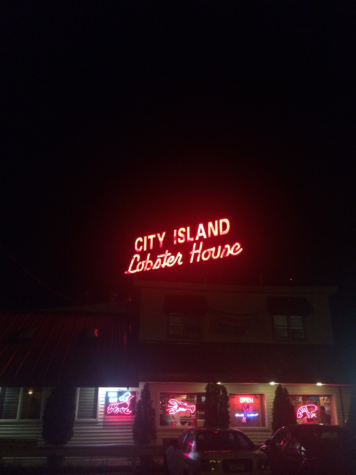 Photo of City Island Lobster House in Bronx City, New York, United States - 4 Picture of Restaurant, Food, Point of interest, Establishment, Bar