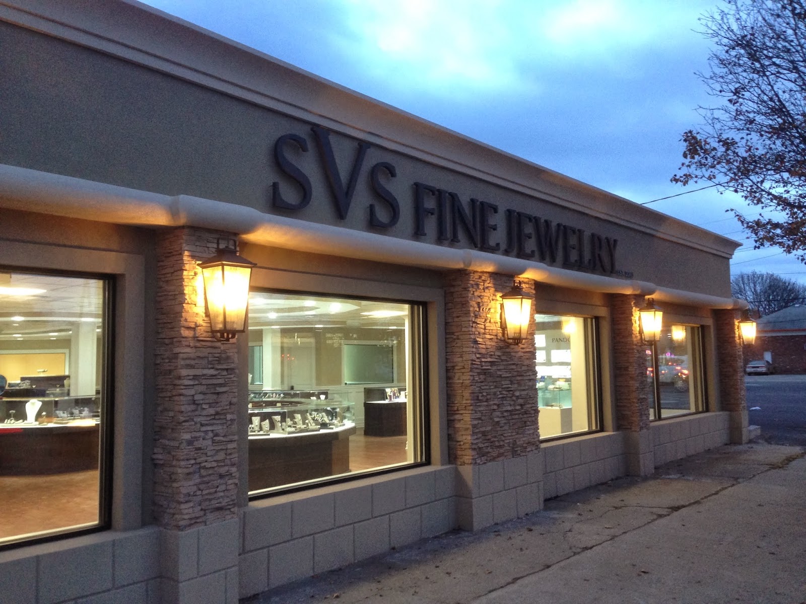 Photo of SVS Fine Jewelry in Oceanside City, New York, United States - 2 Picture of Point of interest, Establishment, Store, Jewelry store
