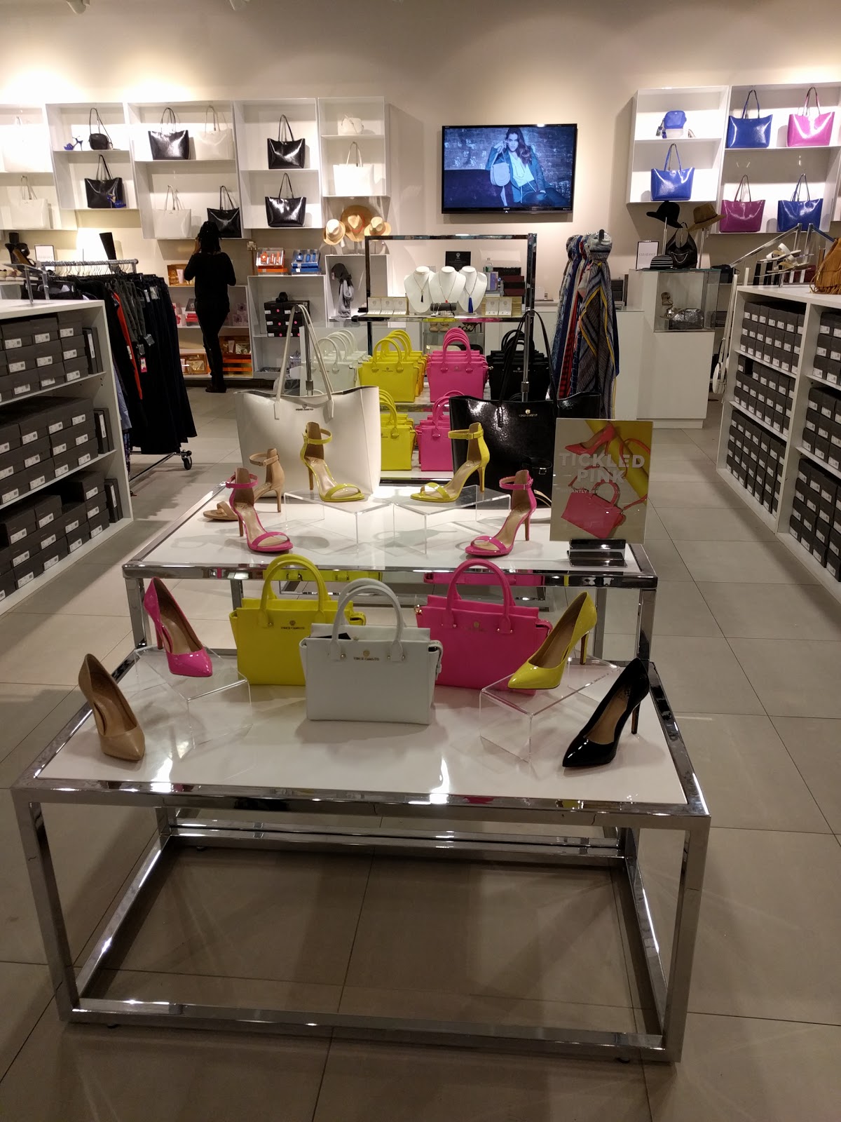 Photo of Vince Camuto in Elizabeth City, New Jersey, United States - 1 Picture of Point of interest, Establishment, Store, Clothing store, Shoe store