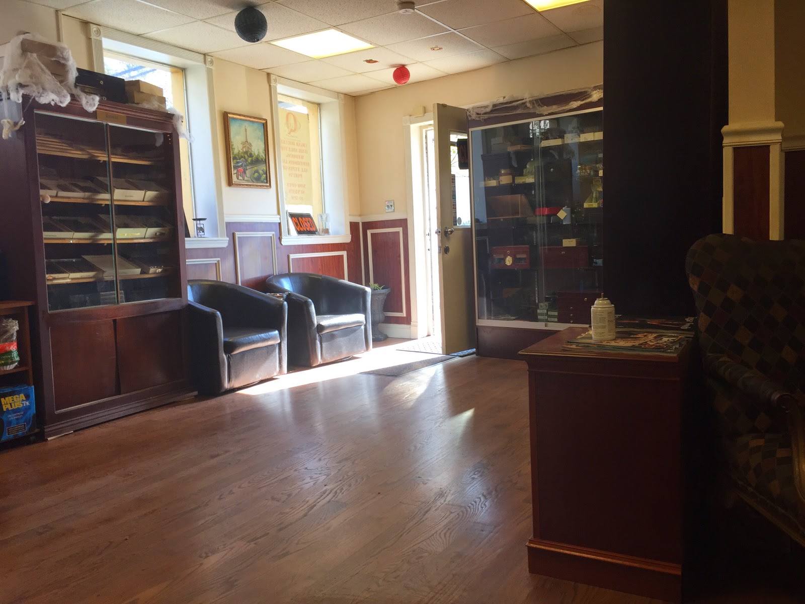 Photo of Portes Q Cigar Corp in Newark City, New Jersey, United States - 2 Picture of Point of interest, Establishment, Store