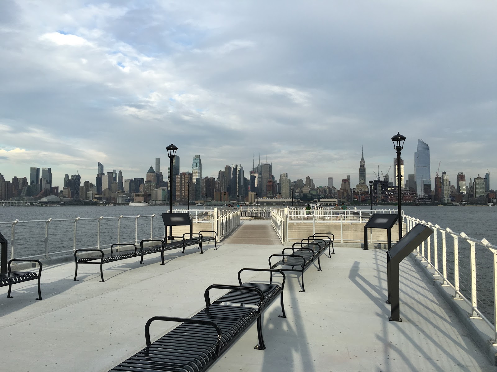 Photo of Weehawken Recreation Pier in Weehawken City, New Jersey, United States - 1 Picture of Point of interest, Establishment, Park