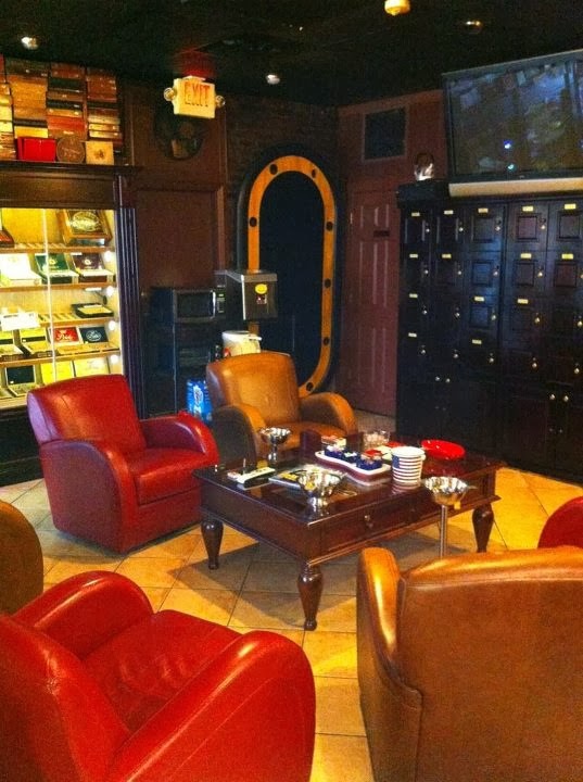 Photo of Havana's Cigar Vault in Nutley City, New Jersey, United States - 3 Picture of Point of interest, Establishment, Store, Bar, Night club