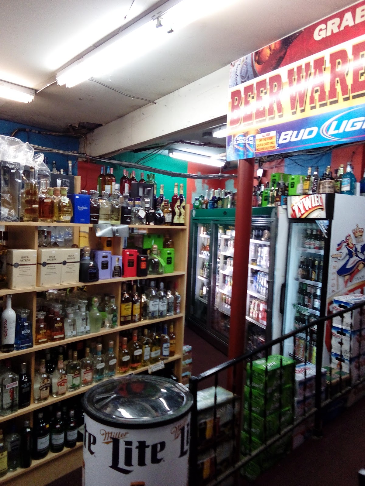 Photo of Main Liquor in South Amboy City, New Jersey, United States - 6 Picture of Point of interest, Establishment, Store, Liquor store