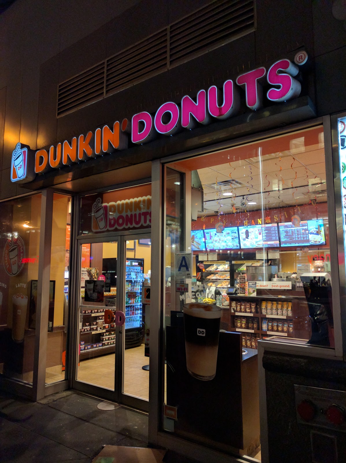 Photo of Dunkin' Donuts in New York City, New York, United States - 2 Picture of Restaurant, Food, Point of interest, Establishment, Store, Cafe, Bar, Bakery