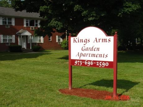 Photo of King's Arms Apartments in Wayne City, New Jersey, United States - 6 Picture of Point of interest, Establishment