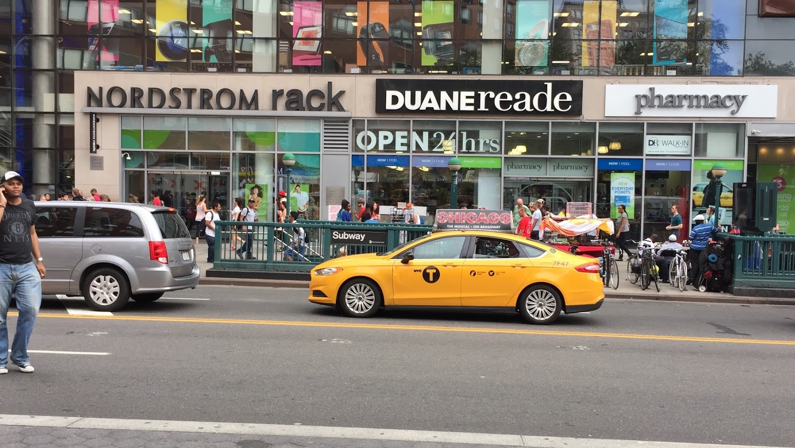 Photo of Duane Reade in New York City, New York, United States - 2 Picture of Food, Point of interest, Establishment, Store, Health, Convenience store, Home goods store, Electronics store