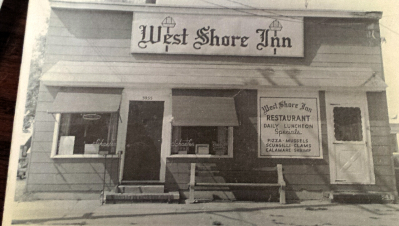 Photo of West Shore Inn Steakhouse in Staten Island City, New York, United States - 5 Picture of Restaurant, Food, Point of interest, Establishment, Bar