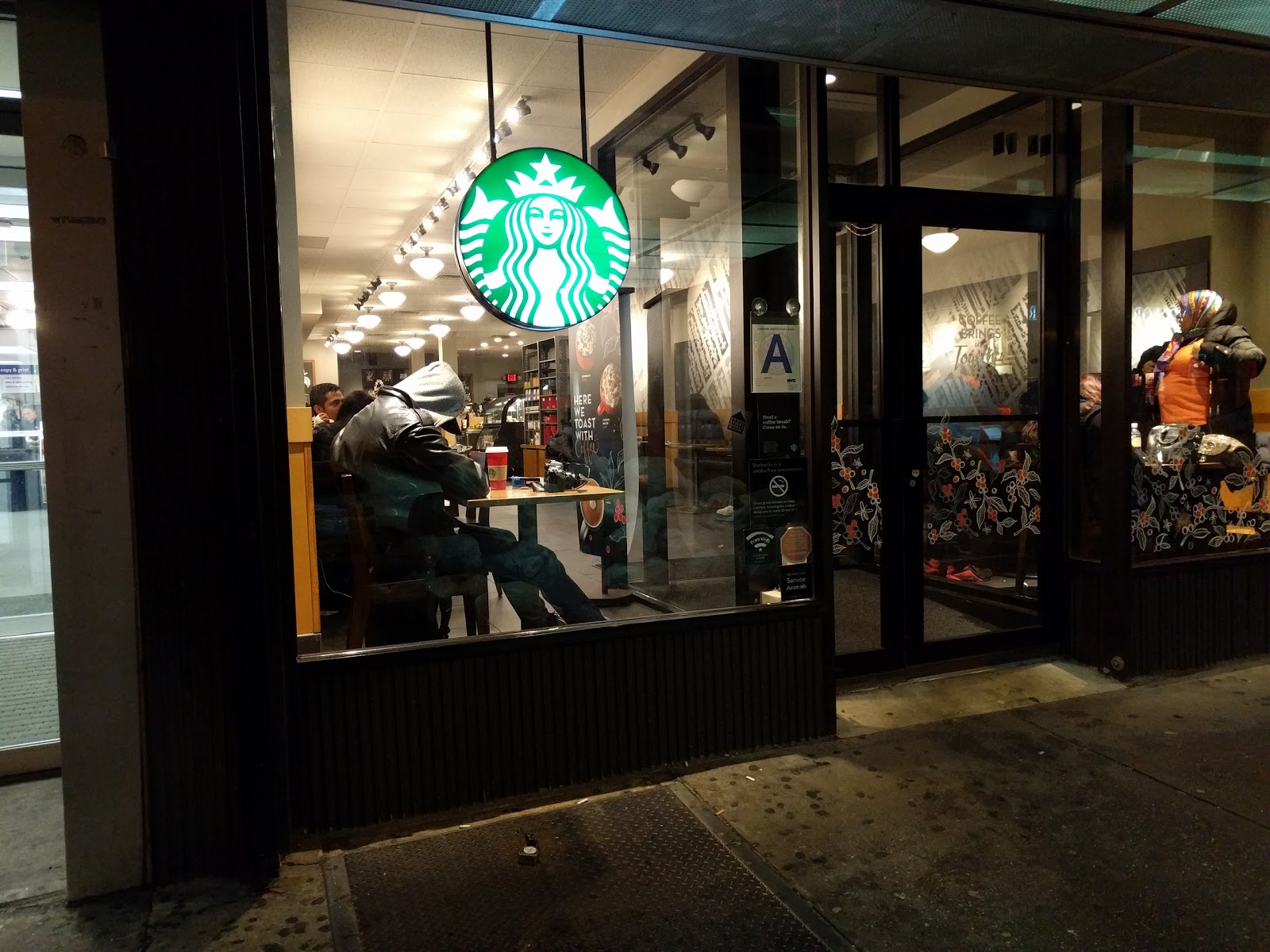 Photo of Starbucks in Queens City, New York, United States - 5 Picture of Food, Point of interest, Establishment, Store, Cafe