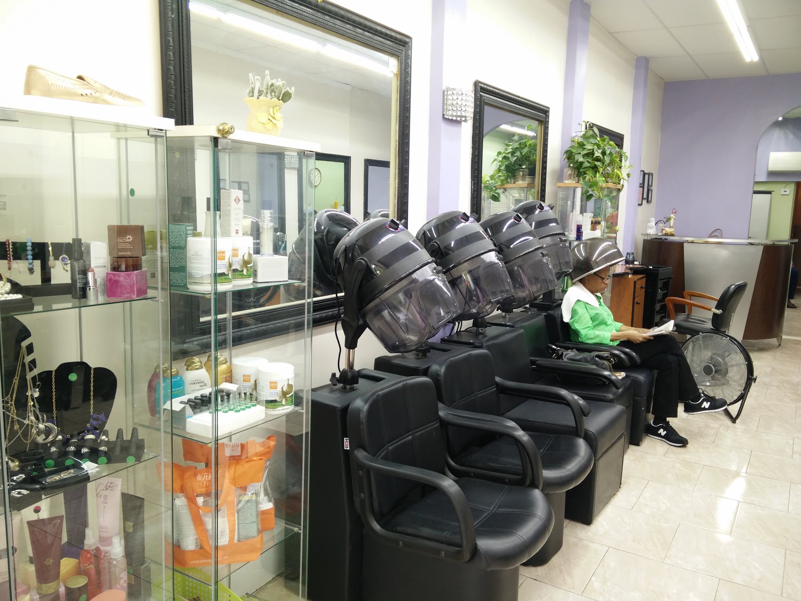 Photo of Artist Beauty Salon in Queens City, New York, United States - 5 Picture of Point of interest, Establishment, Beauty salon