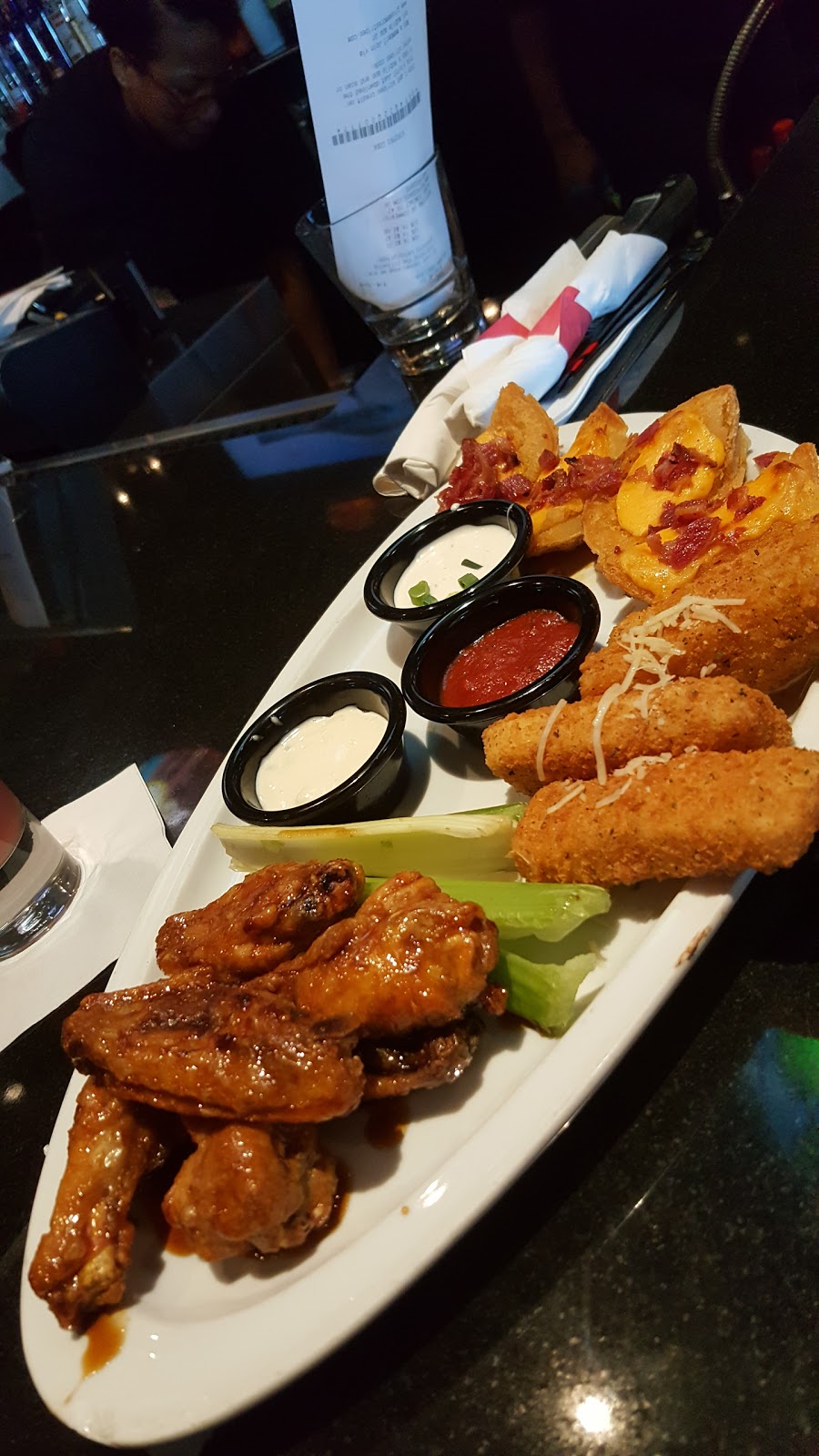Photo of TGI Fridays in Valley Stream City, New York, United States - 1 Picture of Restaurant, Food, Point of interest, Establishment, Meal takeaway, Bar