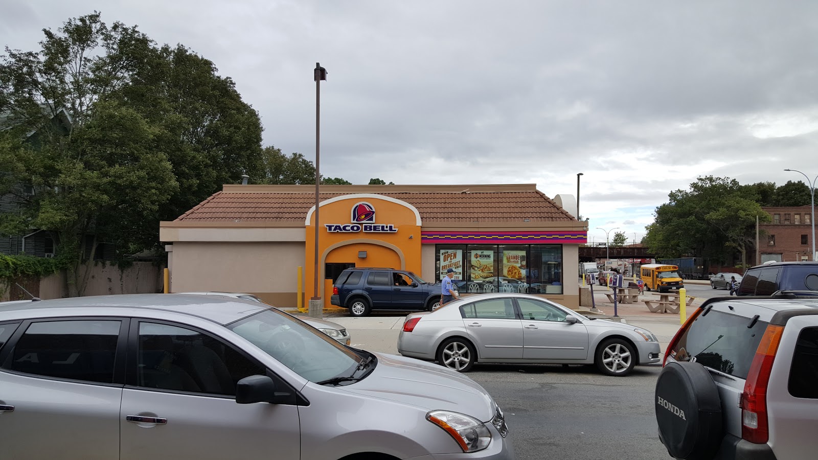 Photo of Taco Bell in Queens City, New York, United States - 6 Picture of Restaurant, Food, Point of interest, Establishment, Meal takeaway
