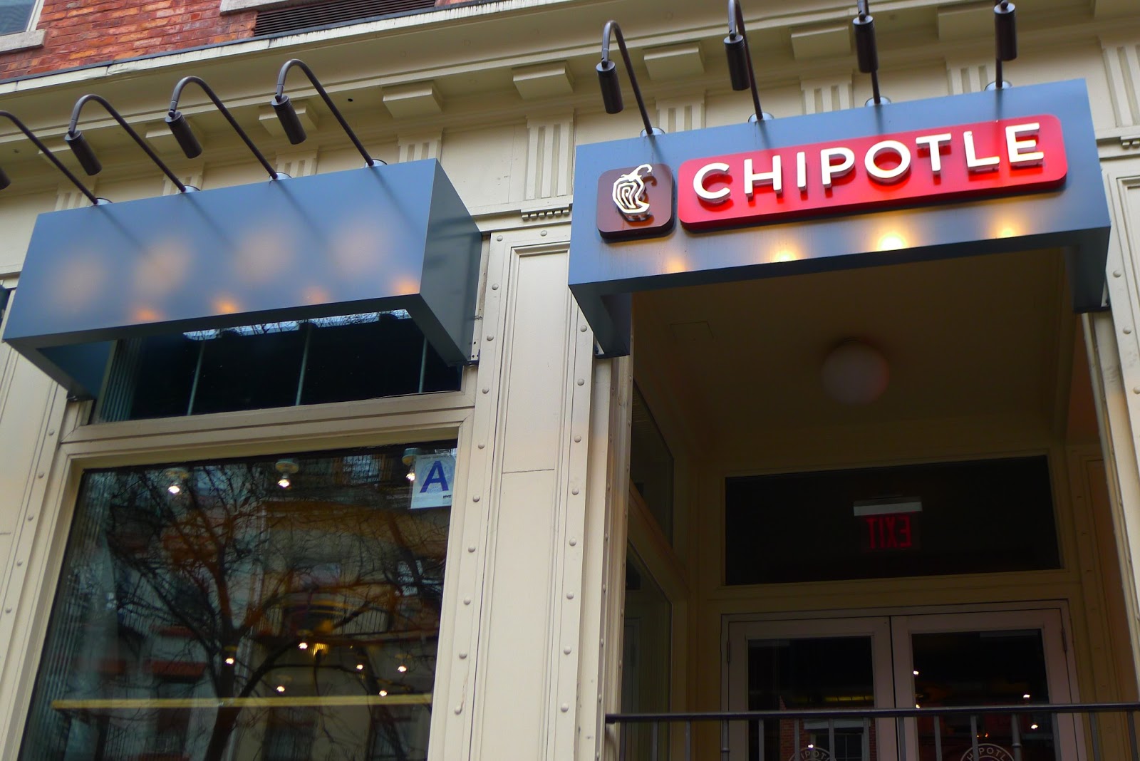 Photo of Chipotle Mexican Grill in New York City, New York, United States - 3 Picture of Restaurant, Food, Point of interest, Establishment