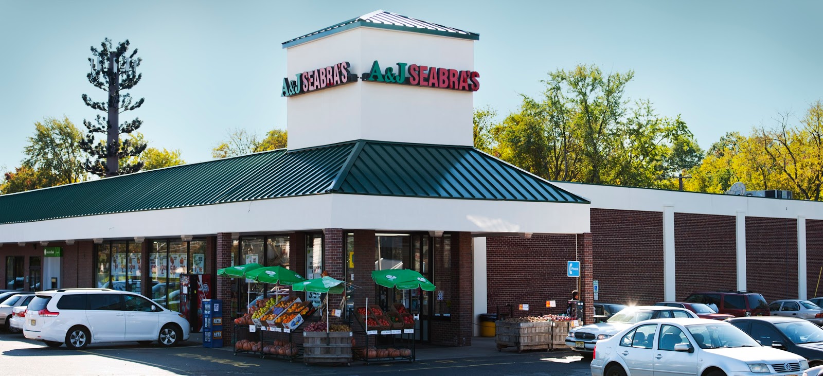 Photo of Seabra Foods in Hillside City, New Jersey, United States - 2 Picture of Food, Point of interest, Establishment, Store, Grocery or supermarket