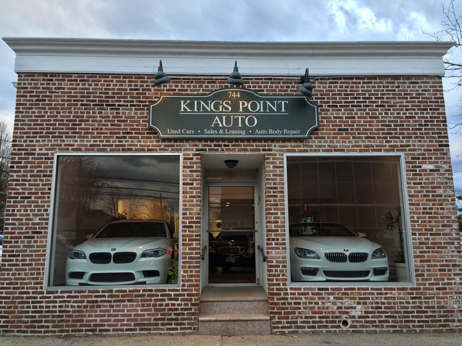 Photo of Kings Point Auto in Great Neck City, New York, United States - 1 Picture of Point of interest, Establishment, Car dealer, Store, Car repair