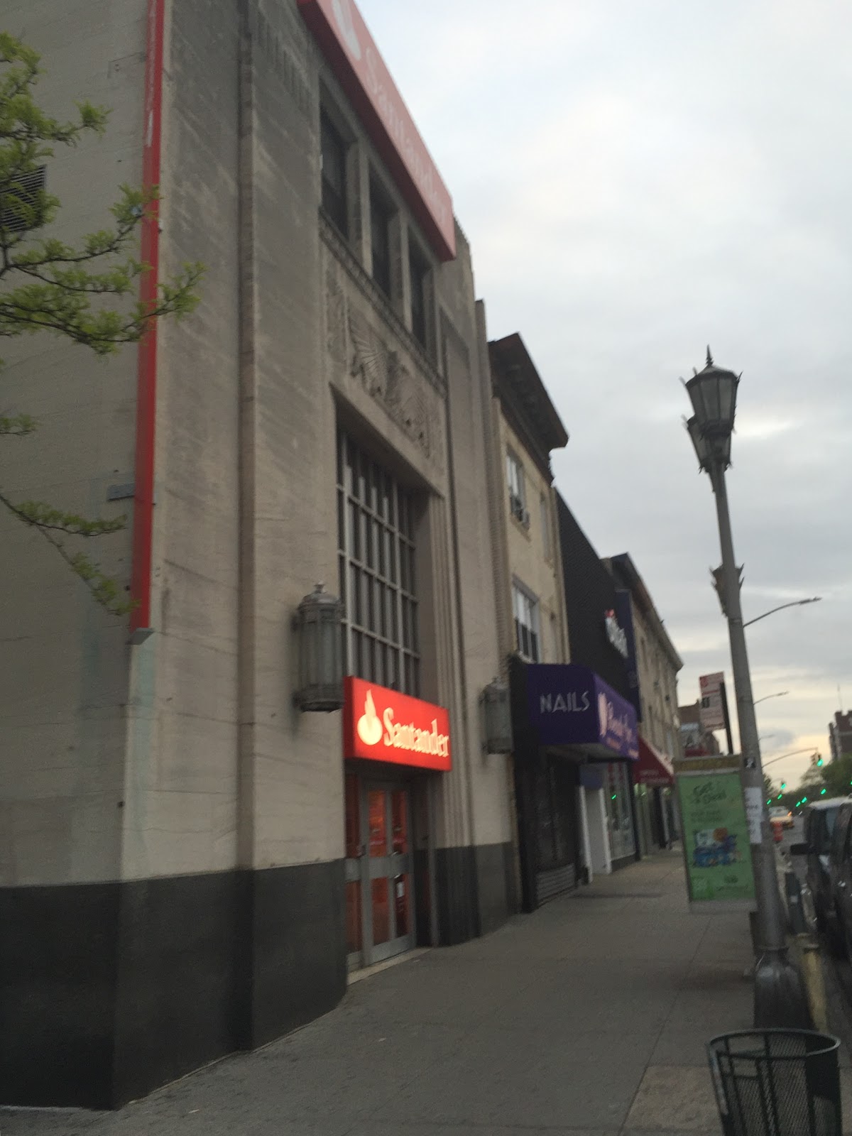 Photo of Santander Bank in Kings County City, New York, United States - 5 Picture of Point of interest, Establishment, Finance, Atm, Bank