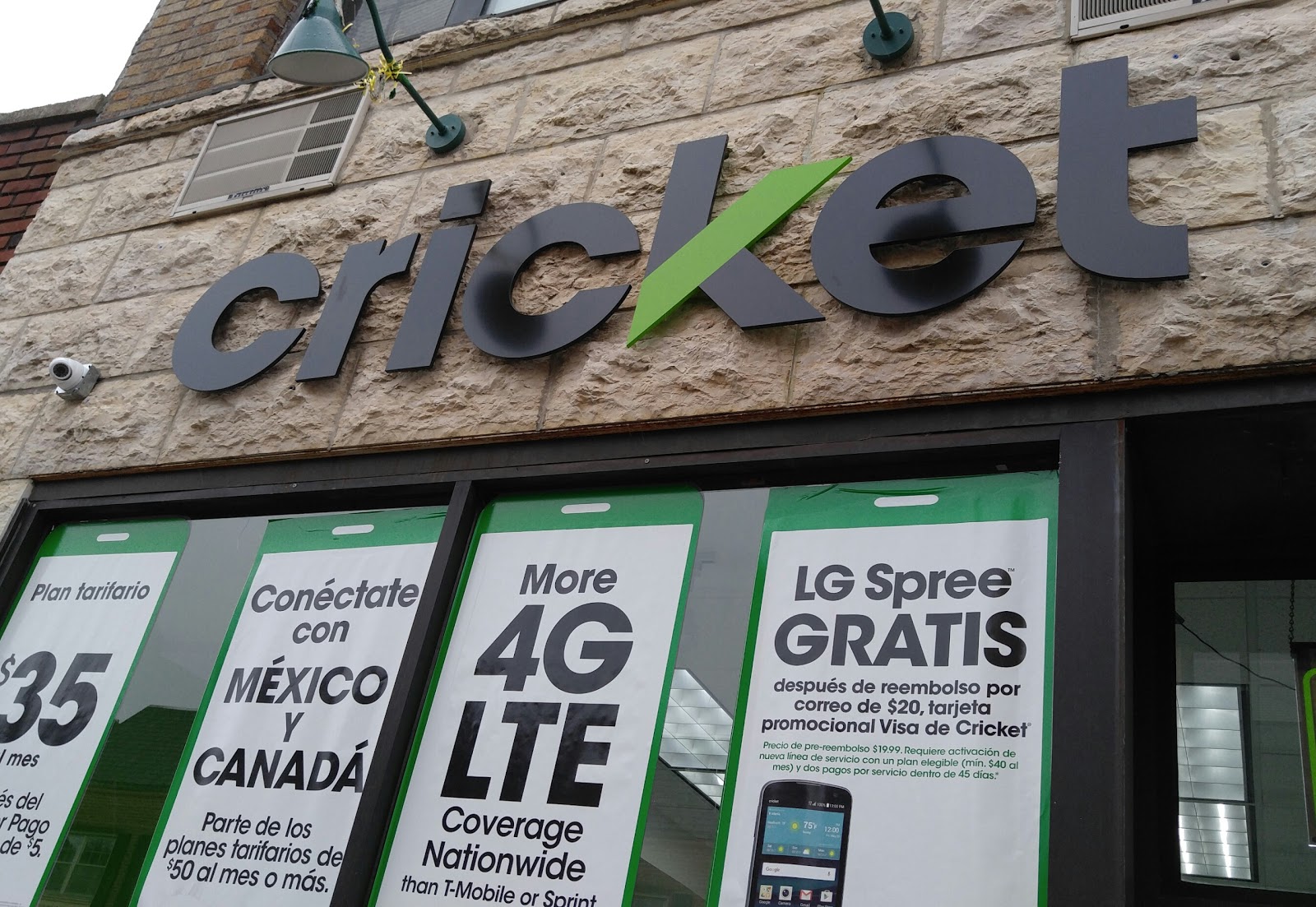 Photo of Cricket Wireless Authorized Retailer in Glen Cove City, New York, United States - 1 Picture of Point of interest, Establishment, Store