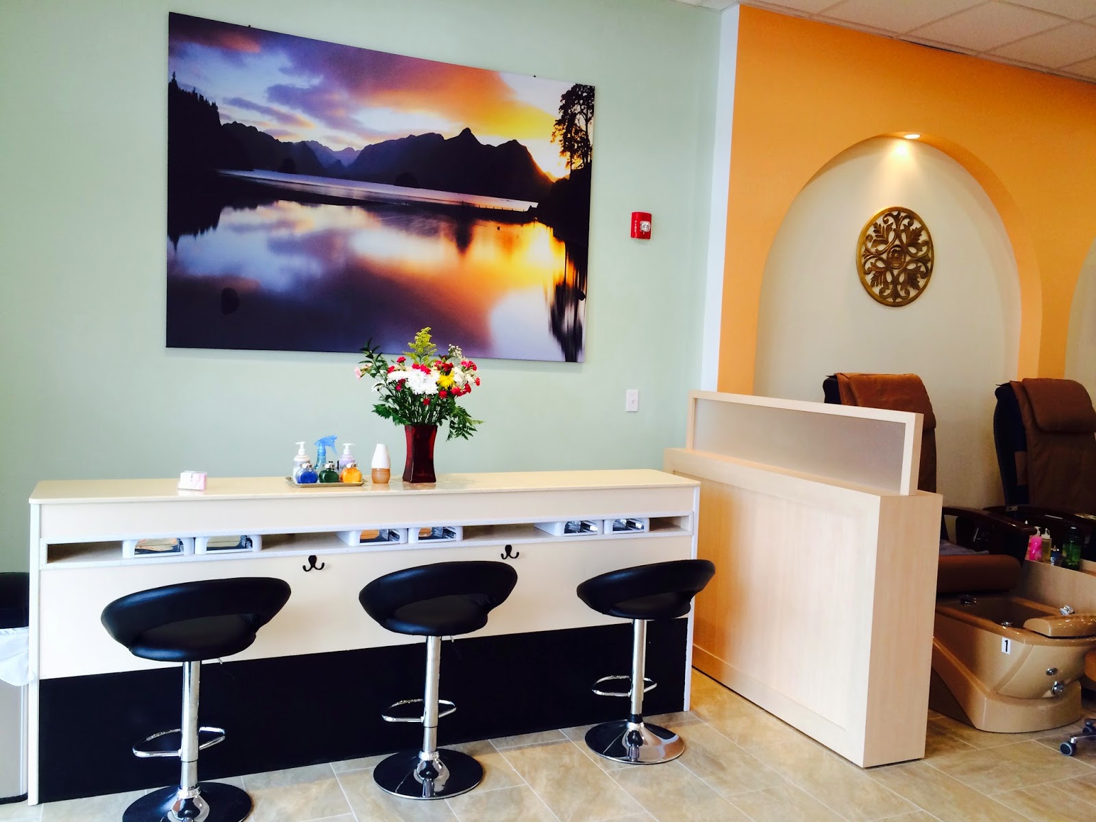 Photo of Natural Nails & Spa in Linden City, New Jersey, United States - 7 Picture of Point of interest, Establishment, Beauty salon, Hair care