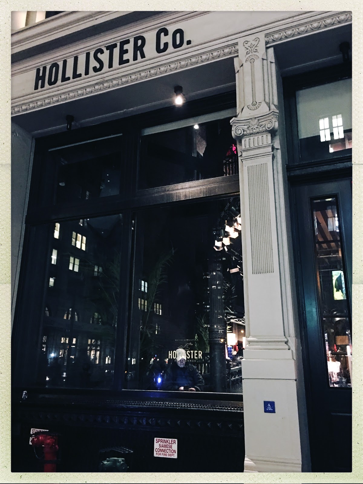 Photo of Hollister Co. in New York City, New York, United States - 5 Picture of Point of interest, Establishment, Store, Clothing store