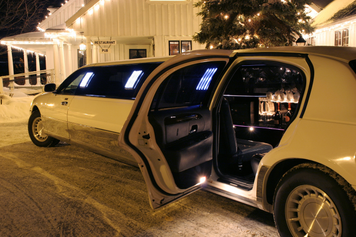 Photo of Air Aristocrat Limousine in Elmwood Park City, New Jersey, United States - 7 Picture of Point of interest, Establishment