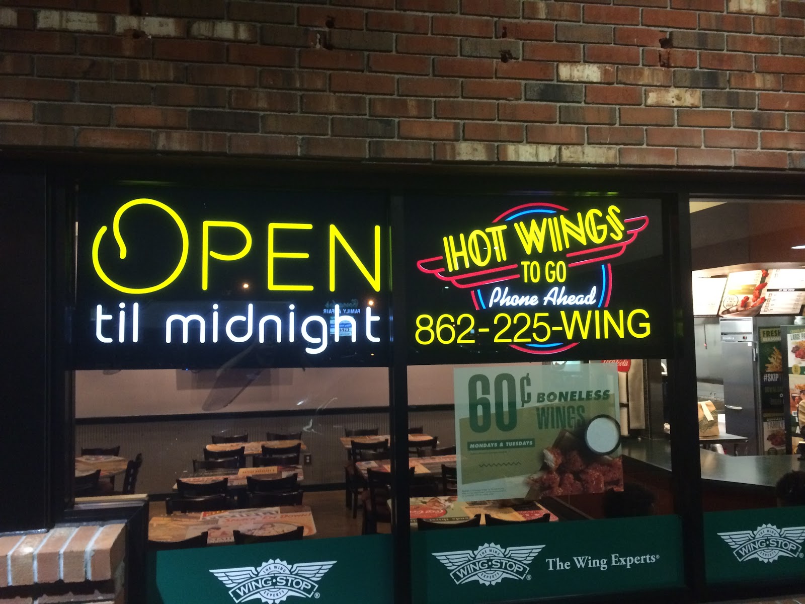 Photo of Wingstop in Clifton City, New Jersey, United States - 6 Picture of Restaurant, Food, Point of interest, Establishment