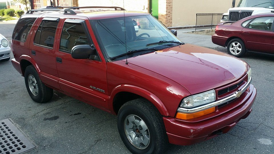 Photo of Emerald Auto Sales in Floral Park City, New York, United States - 5 Picture of Point of interest, Establishment, Car dealer, Store