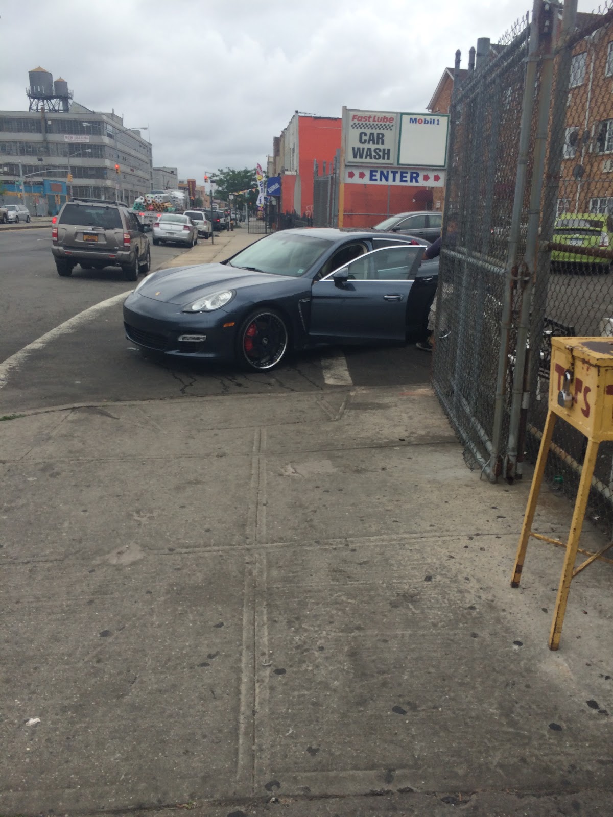 Photo of Bayview Car Wash & Lube Inc in Jamaica City, New York, United States - 6 Picture of Point of interest, Establishment, Car repair, Car wash