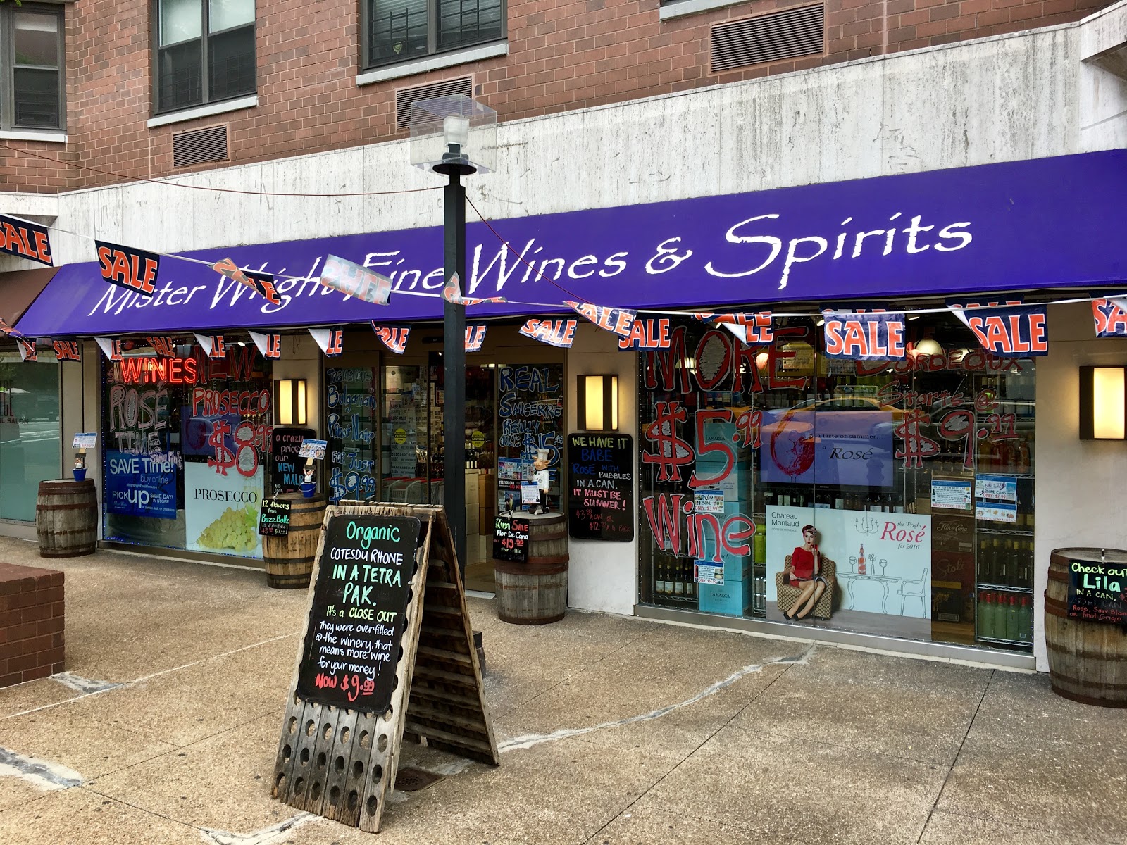 Photo of Mister Wright Fine Wines and Spirits in New York City, New York, United States - 5 Picture of Food, Point of interest, Establishment, Store, Liquor store