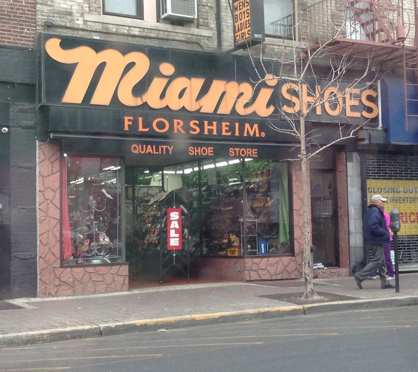 Photo of Miami Shoe Store in West New York City, New Jersey, United States - 2 Picture of Point of interest, Establishment, Store, Health, Shoe store